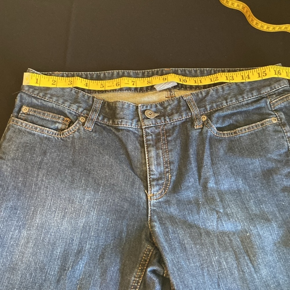 Ann Taylor Size 12P Petite Curvy Fit Dark Blue Jeans - Picture 5 of 8